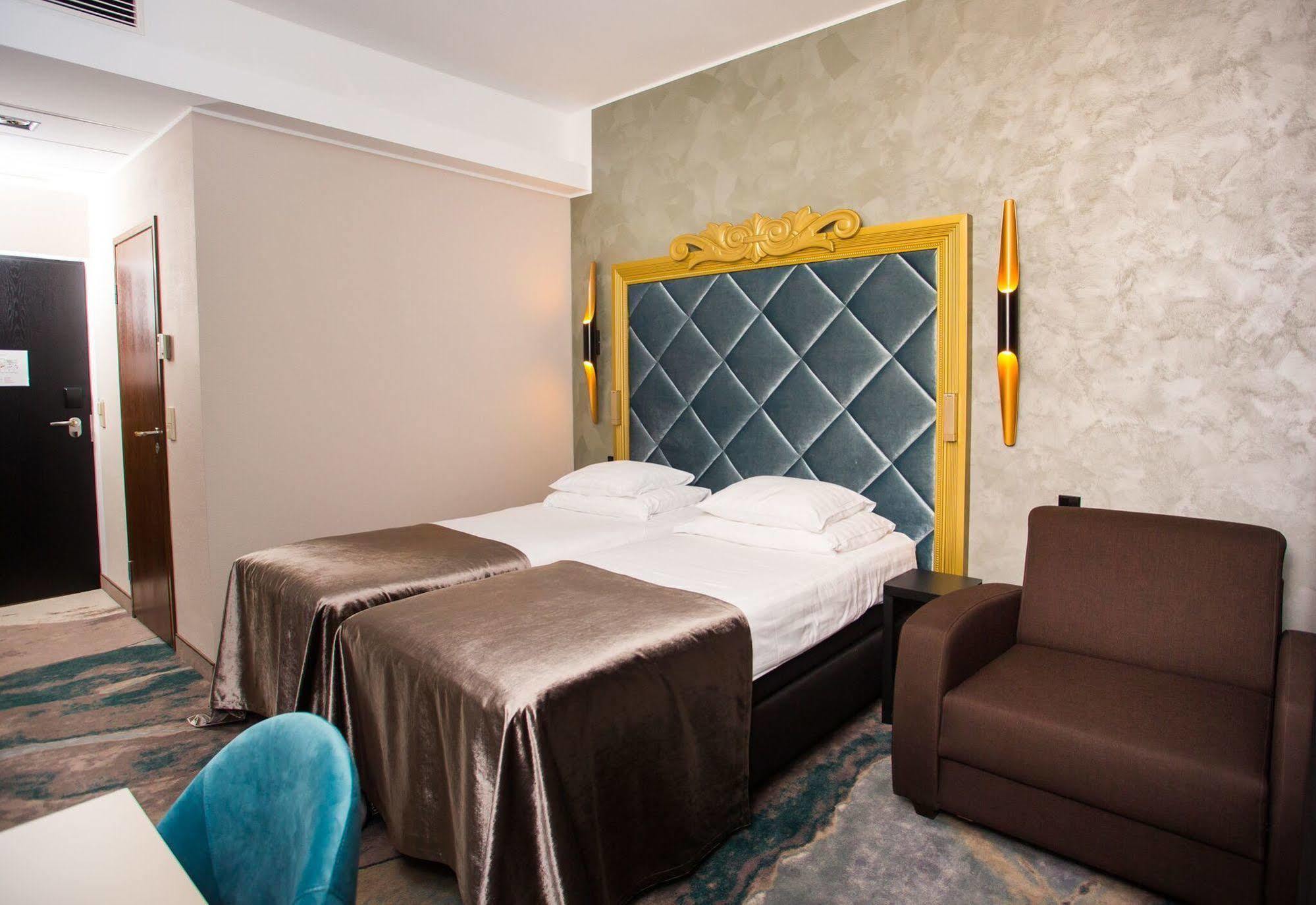 Aqva Hotel & Spa Rakvere Exterior foto